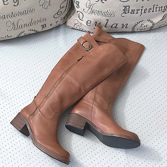 Lucky Brand Shoes - Lucky Brand women's knee high brown leather boots size 7